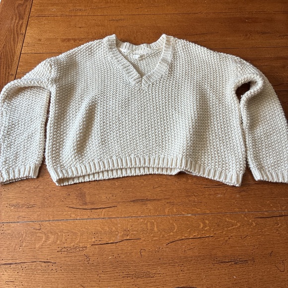 La Hearts Tops - La Hearts Cream V-Neck Cropped Sweater